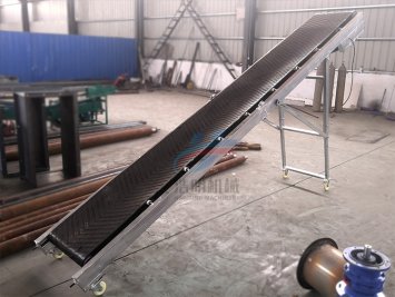 小型折疊傳送機價格多少